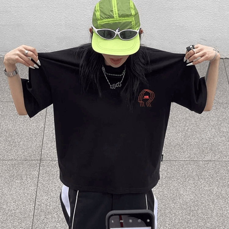 VCG Graphic T-Shirt Black T-Shirts