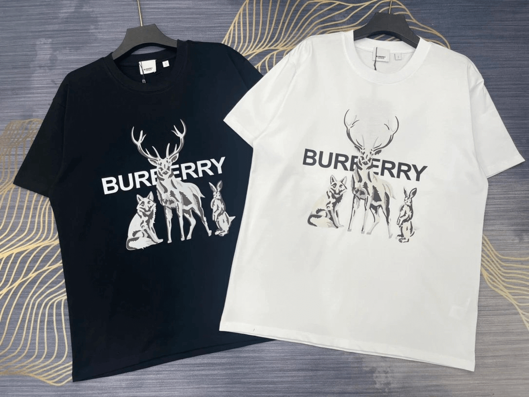 BURBERRY Animal Print T-Shirt Black/White T-Shirts