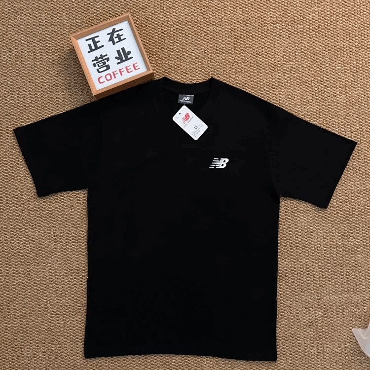 New Balance V-Neck T-Shirt Black T-Shirts