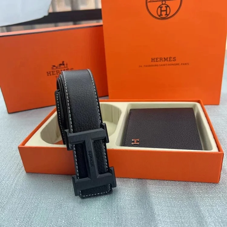 Hermès Belt and Wallet Set, Black, Mise