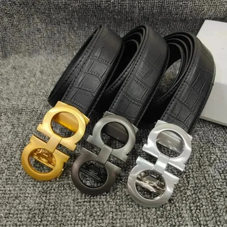 Leather Belt with Circular Buckle, Black, Mise