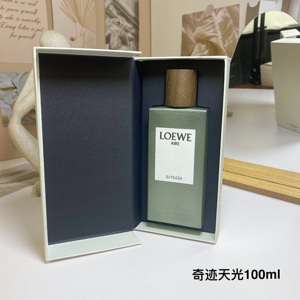 LOEWE Aire Sutleza Fragrance - Mise