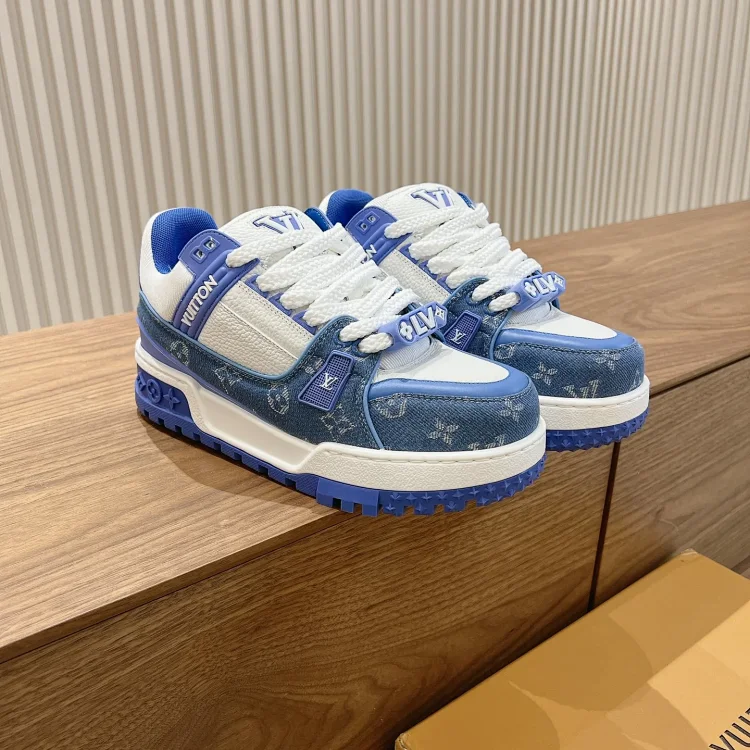 Louis Vuitton LV Sneaker Blue White Shoes