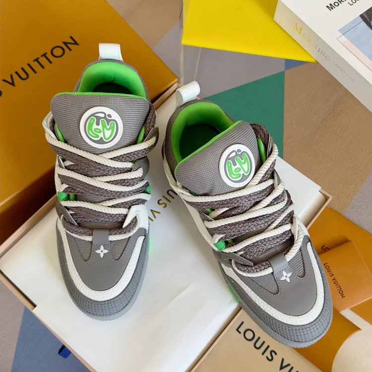 Louis Vuitton Sneakers Grey Green Shoes