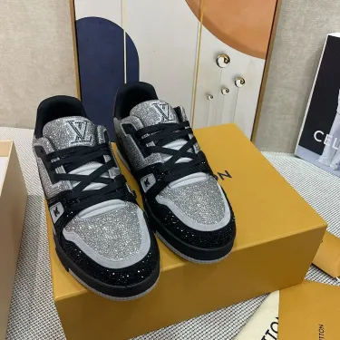 Louis Vuitton Sneakers Silver Black Shoes