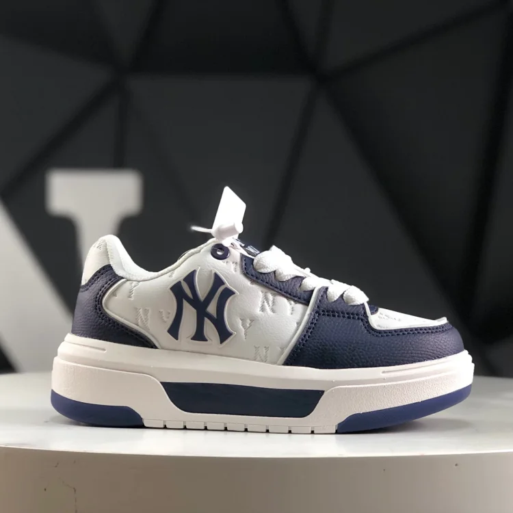 MLB Chunky Liner Sl Saffiano NEW YORK YANKEES(Blue and White)