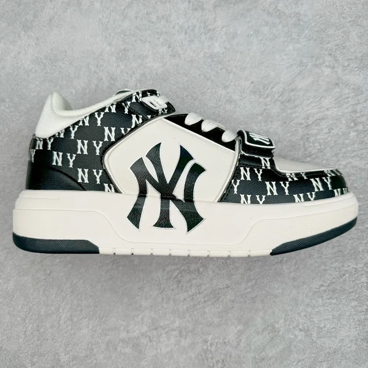 MLBNY Yankees Logo Sneakers Black/White Shoes