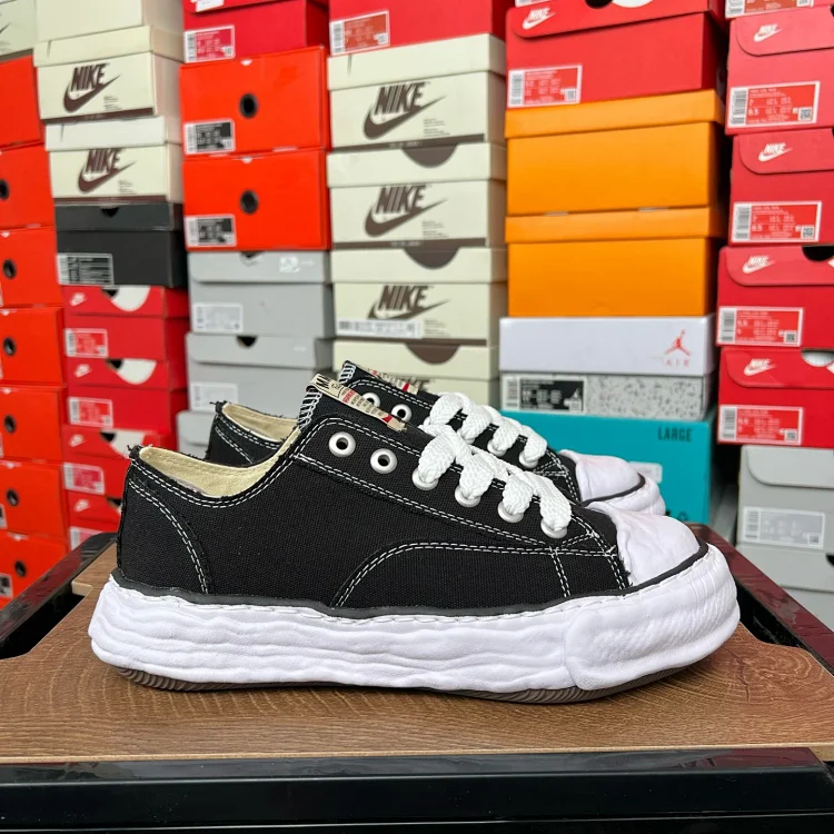 MMY Canvas Shoes Maison MIHARA YASUHIRO Original Casual Sneakers