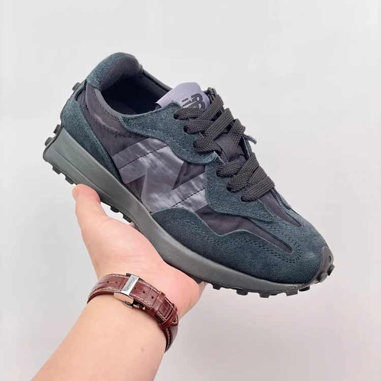 New Balance 327 Sneakers Dark Grey Shoes