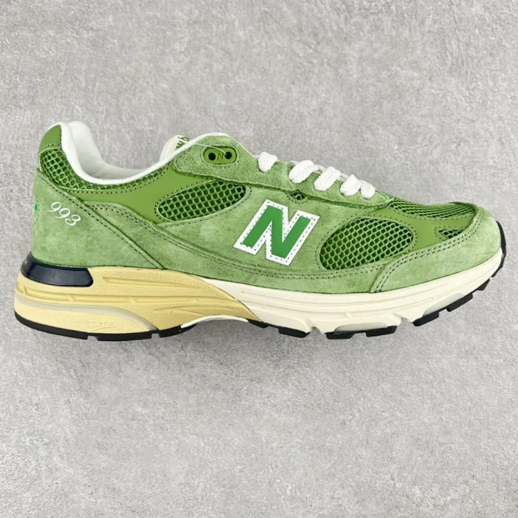 New Balance 993 Green Shoes