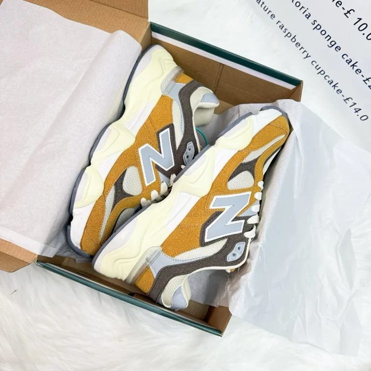 New Balance Sneakers Yellow Shoes