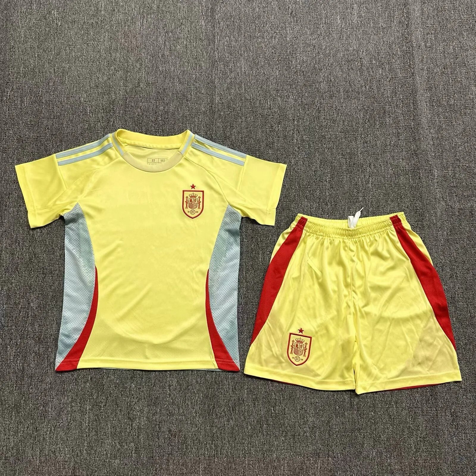 Barcelona babies & kids home jersey for sale