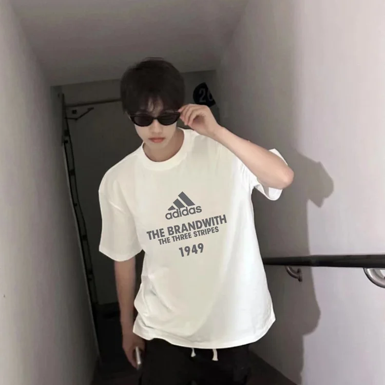 Men's 2025 Summer White Graphic Short-Sleeve Tee KF0122 KF0124 KF0131 KF0132 KF0123