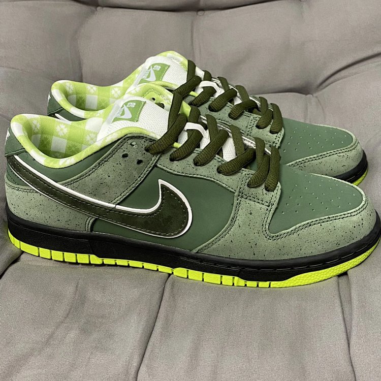 Nike SB Dunk Low Green Shoes
