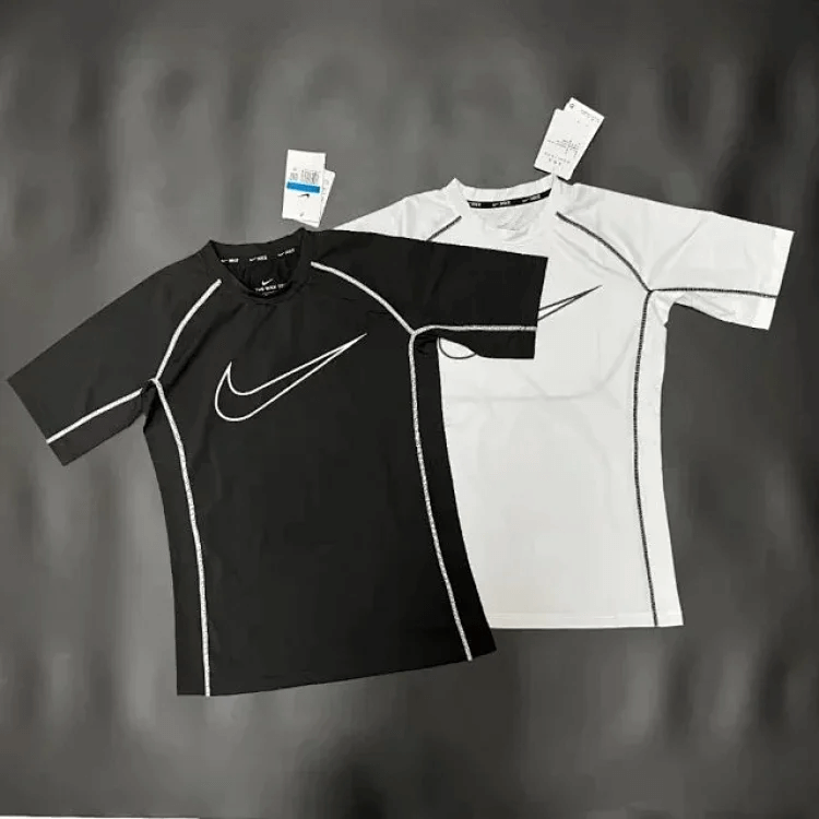 Nike Sports T-Shirt Black White