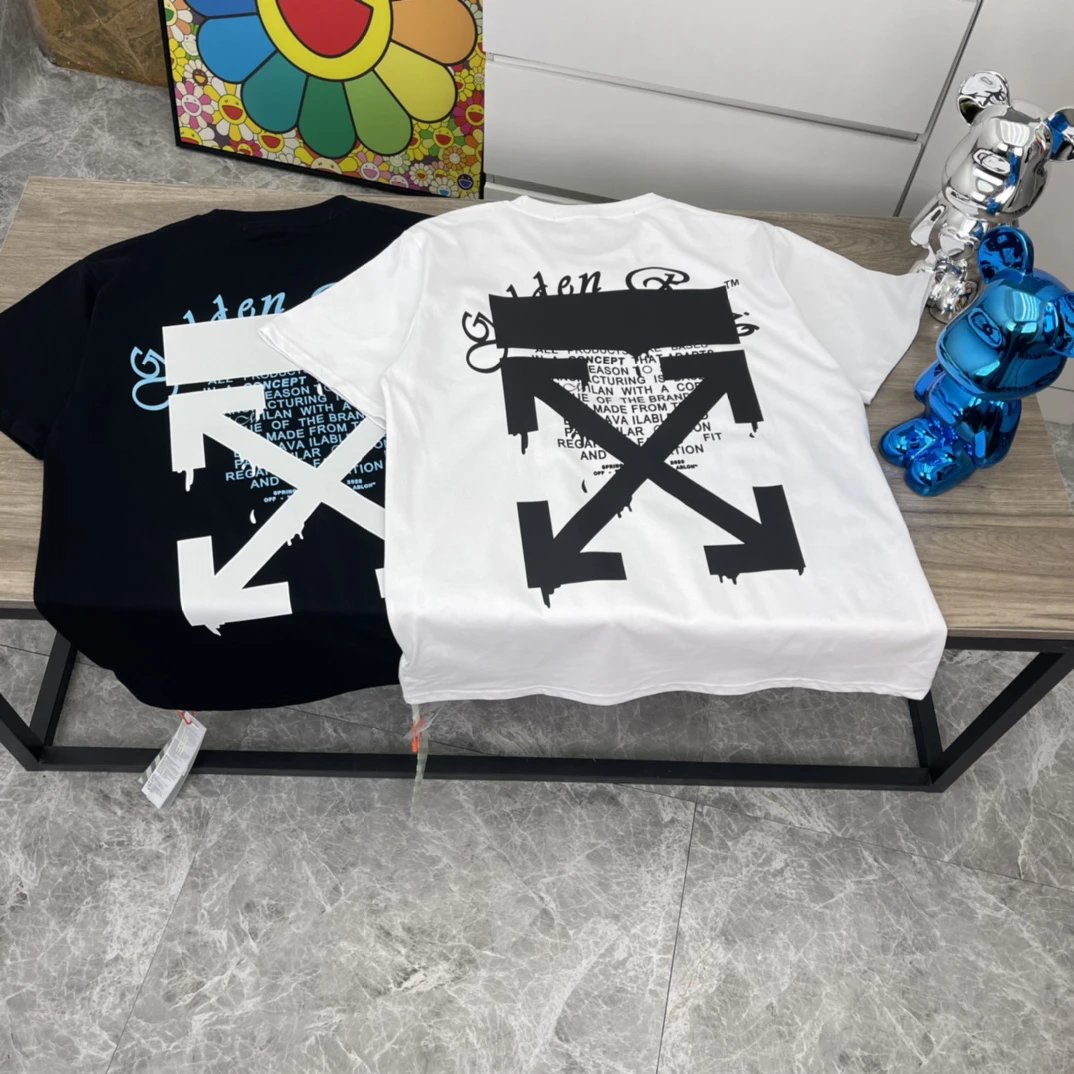 Off-White Arrow Graphic Tee - Black & White