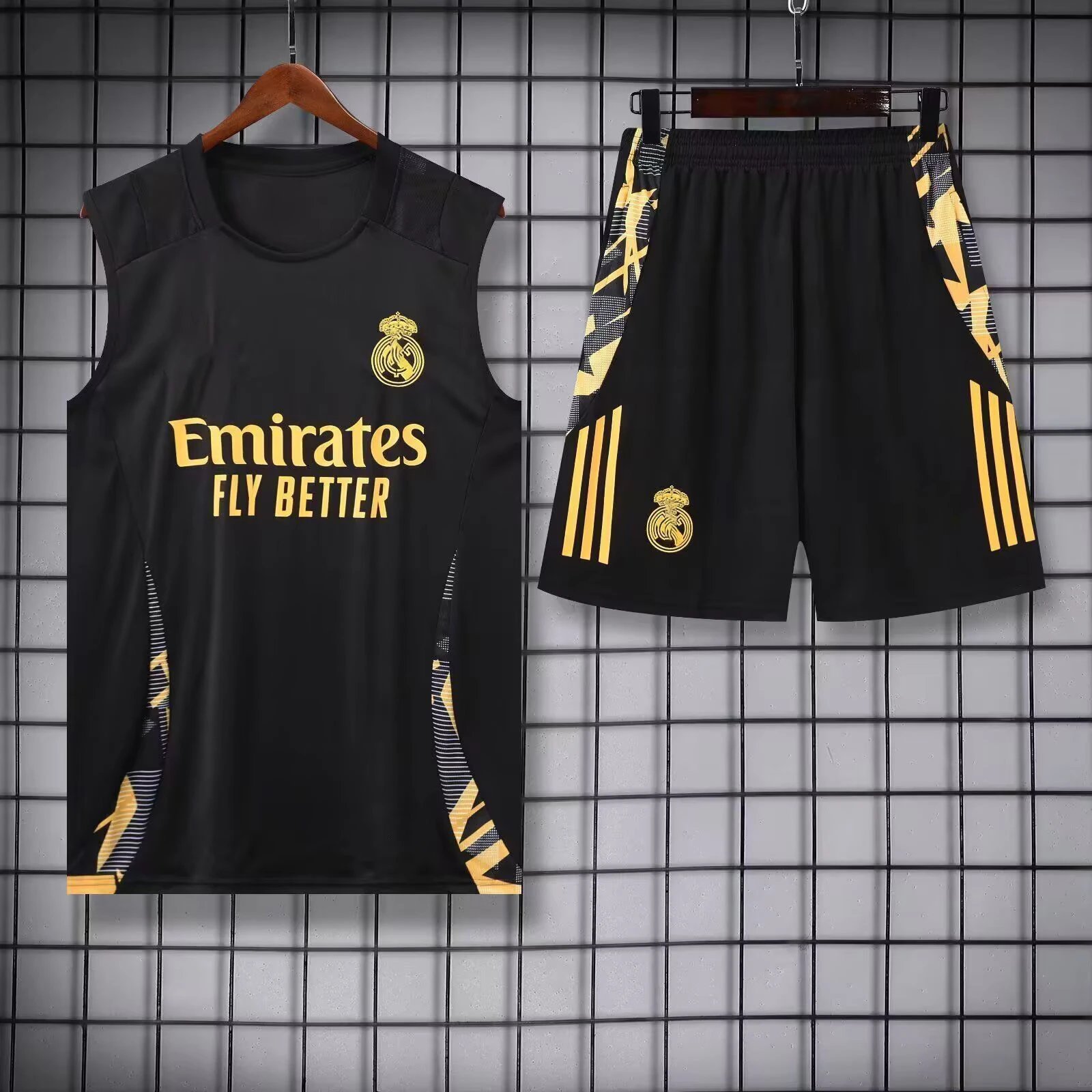 Real Madrid Training Kit Sleeveless Jersey and Shorts Set - Black/Yellow