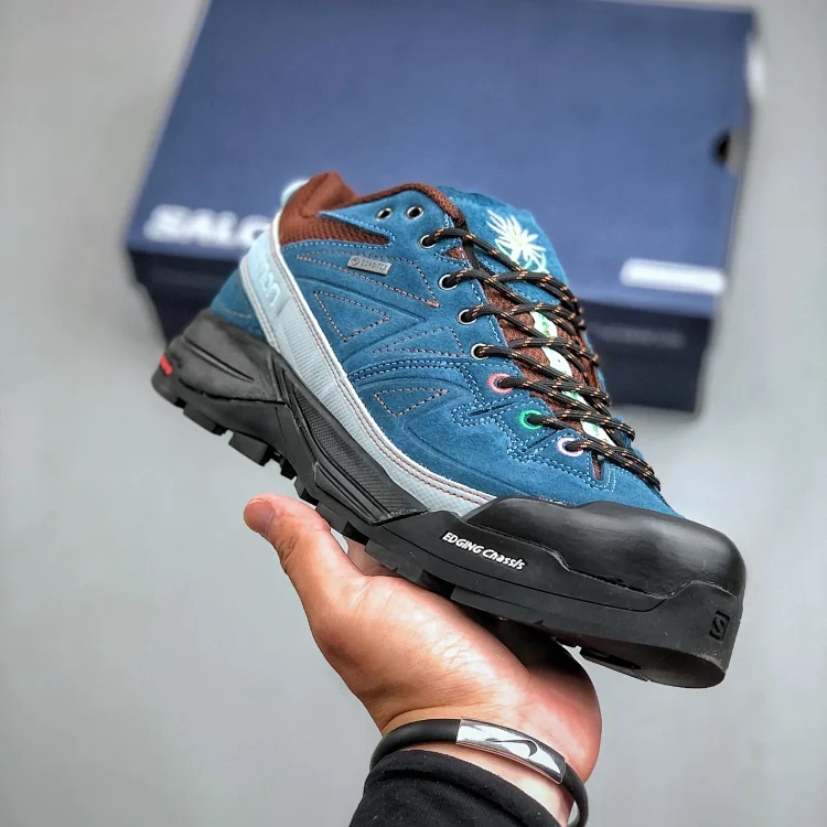 Salomon Edging Crastis Blue Shoes