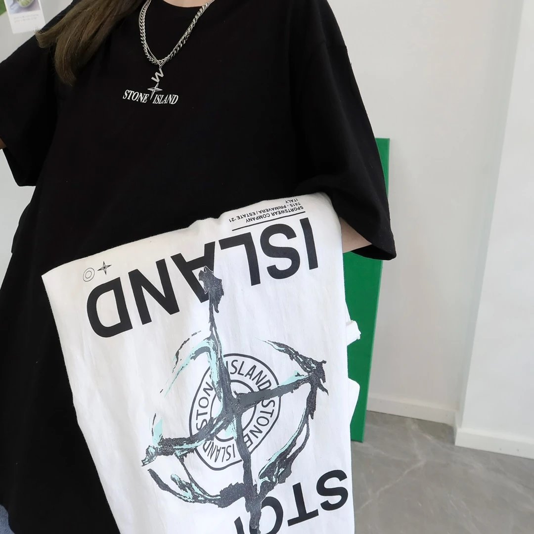 Stone Island Logo Graphic T-Shirt Black