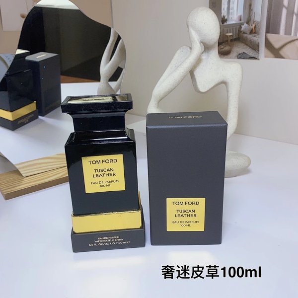 Tom Ford Tuscan Leather Mise