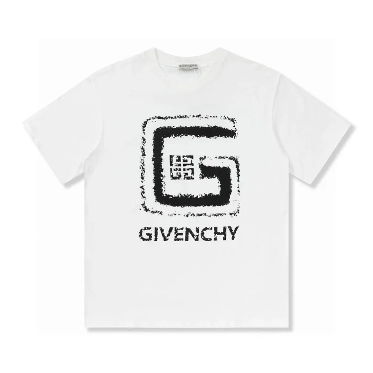 Givenchy T-shirt in black, white with logo print