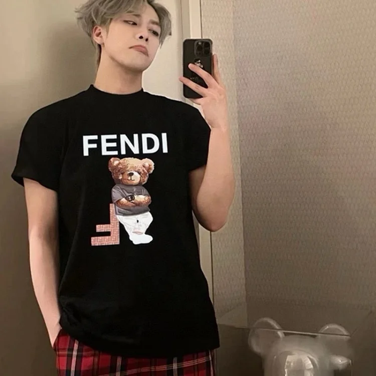 Fendi Bear Design Black T-shirt for Men and Women