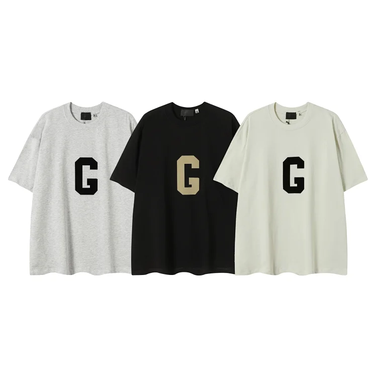 takeasy Short-sleeve T-shirts with Large 'G' Print in Gray, Black, and Off-white Colors