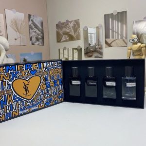 Yves Saint Laurent Fragrance Set - Mise